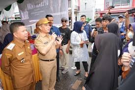Ria Norsan Mendorong Usulan Sambas Raya: Provinsi Baru Berpotensi Menjangkau Jutaan Penduduk Kalbar!