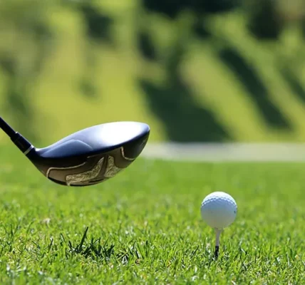 Ingin Sehat Fisik dan Mental? Begini 3 Keuntungan Bermain Golf yang Melebihi Hobi Mewah