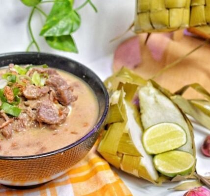 Menjelajahi Kuliner Malam di Samarinda? Coba 6 Pilihan yang Akan Membuatmu Ketagihan