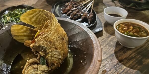 Mencicipi Kuliner Khas Sunda di Sambel Hejo Sambel Dadak Karawang