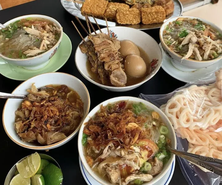 Rasanya Asli Banget! 9 Resto Murah-Murah yang Sedang Nge-Hits dan Sering Dicari di Semarang