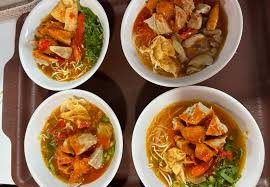 Baru Dua Bulan, Bakso Sultan Jadi Idola Pecinta Kuliner Jember