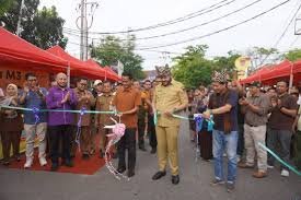 Pemko Padang Buka Pasar Kuliner Jati, Dorong UMKM Berkembang