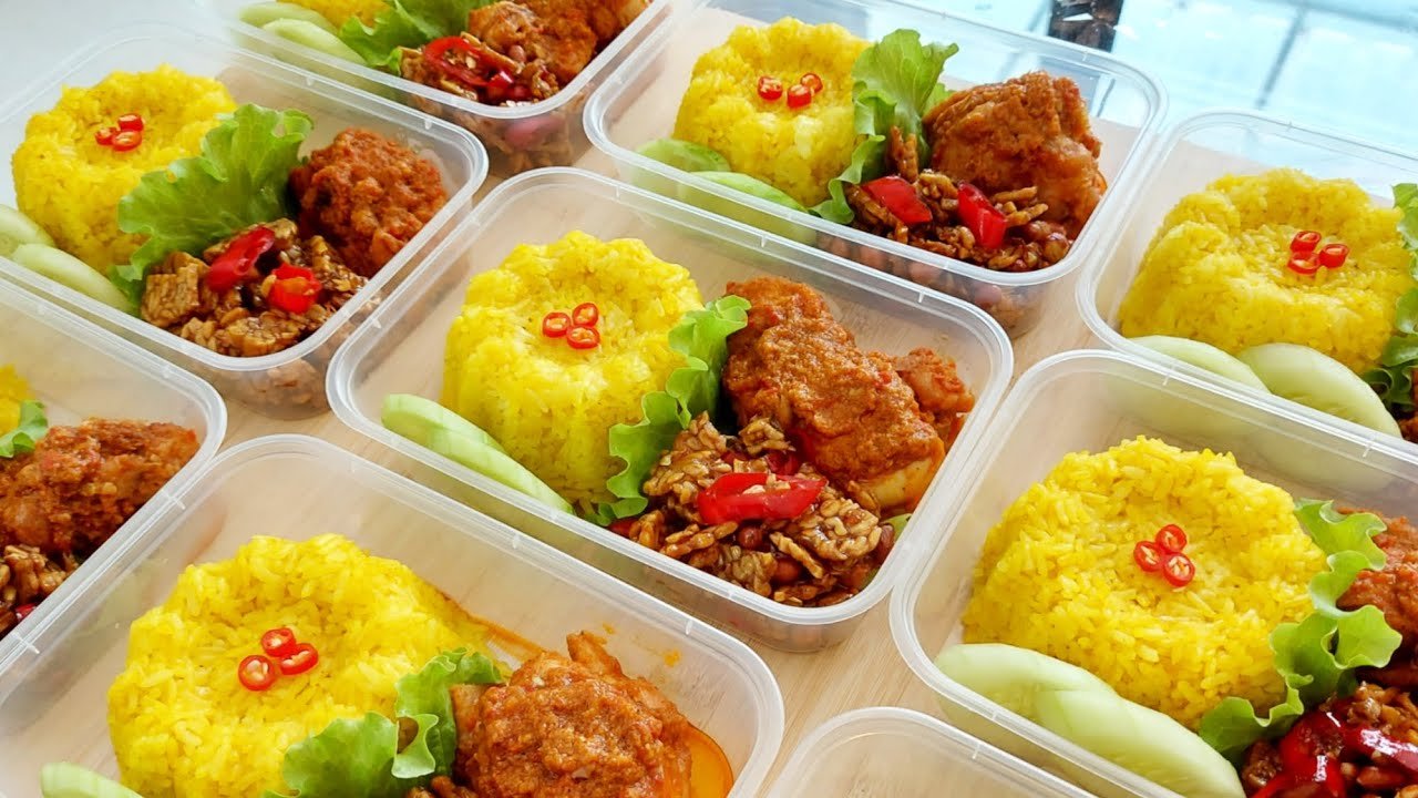5 Tip Menyajikan Nasi yang Lebih Harum seperti di Restoran
