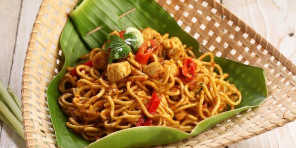 Resep Mi Gomak Batak Autentik: Lezatnya Rasa Danau Toba di Piringmu!
