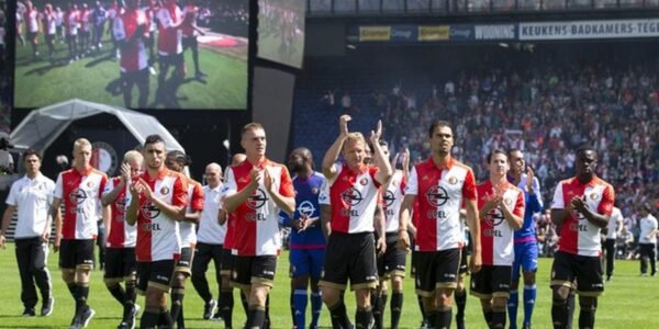 Drama 90 Menit! Feyenoord Tumbangkan Utrecht 3-2